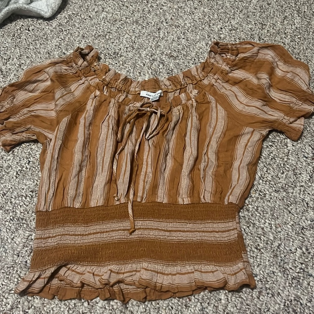 American eagle top